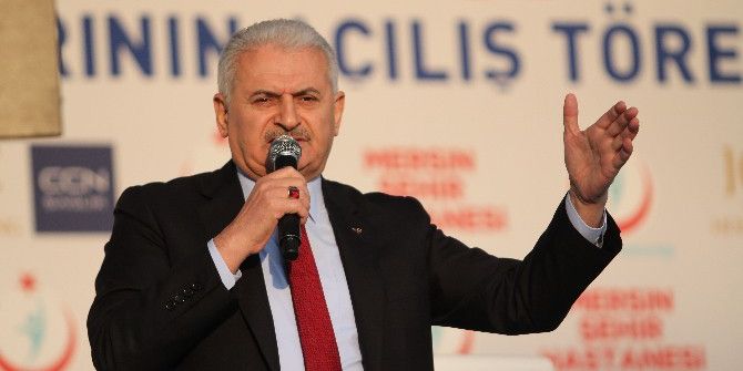 Başbakan Yıldırım: "Bırakın Rejim Değişmesini Siz Kafayı Değiştirin"