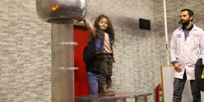 Şehit Çocukları Feza Gürsey Bilim Merkezini Ziyaret Etti