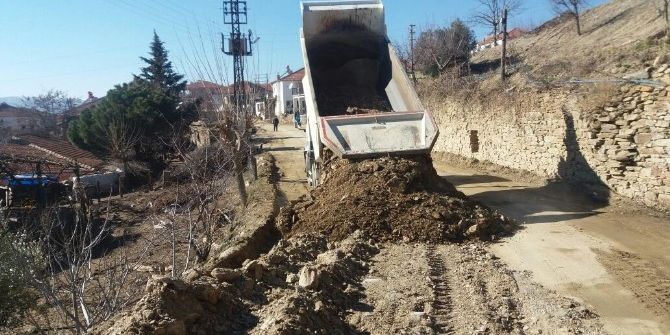 Alaşehir Belediyesi Çalışmalarında Hız Kesmiyor