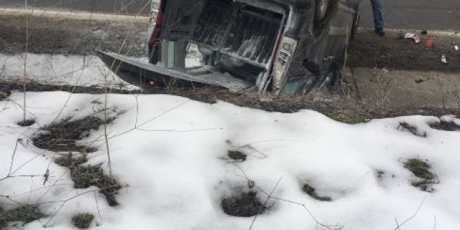 Yoldan Çıkan Araç Takla Attı: 1 Yaralı