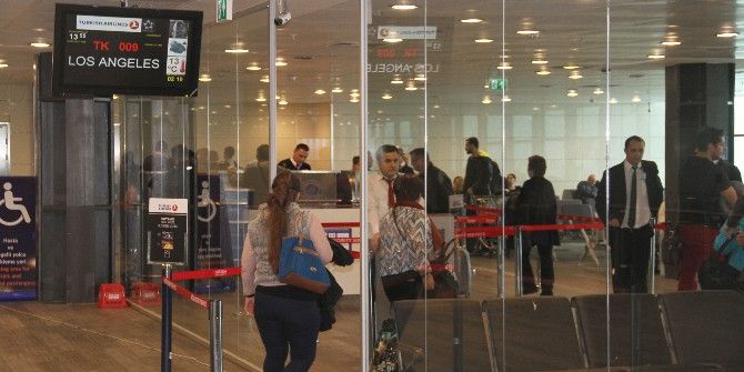 Yasaklı Ülkelerin Yolcuları Abd’ye Alınmaya Başlandı