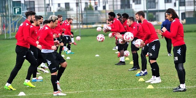 Samsunspor, Hazırlıklarını Antalya’da Sürdürüyor