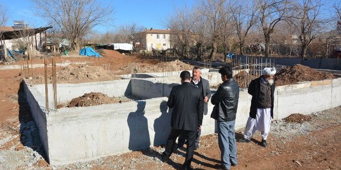 Özbek Mahallesinde Kur’an Kursunun Temeli Atıldı