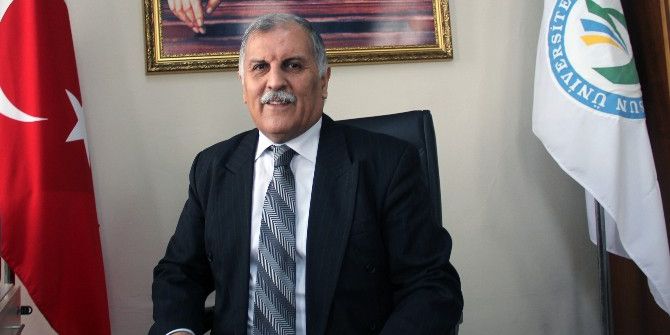Giresun Üniversitesi Uluslararası İlişkiler Öğretim Üyesi Yrd. Doç. Dr. Abbas Karaağaçlı: