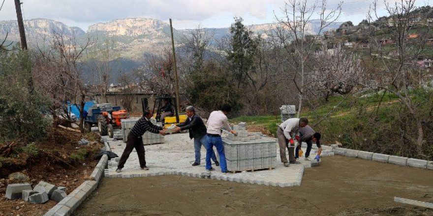 Erdemli’de Köyden Mahalleye Dönüşen Yerleşim Yerlerine Hizmet Atağı