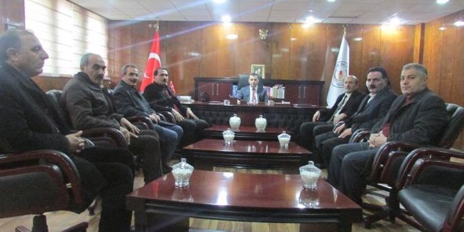 Kaymakam Uzan Muhtarlarla Biraya Geldi