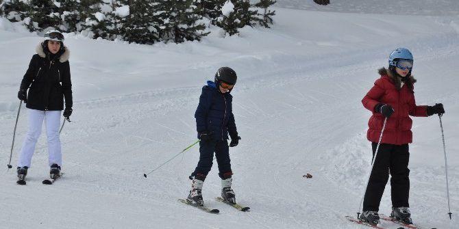 Sarıkamış Cıbıltepe Kayak Merkezi’ne Yoğun İlgi