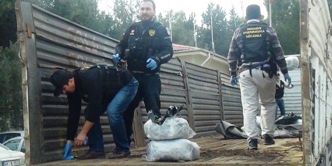 Osmaniye’de Bir Tırda 202 Kilogram Esrar Ele Geçirildi