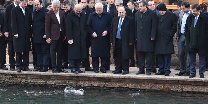 Bakan Elvan Balıklıgöl Ve Müzeleri Gezdi