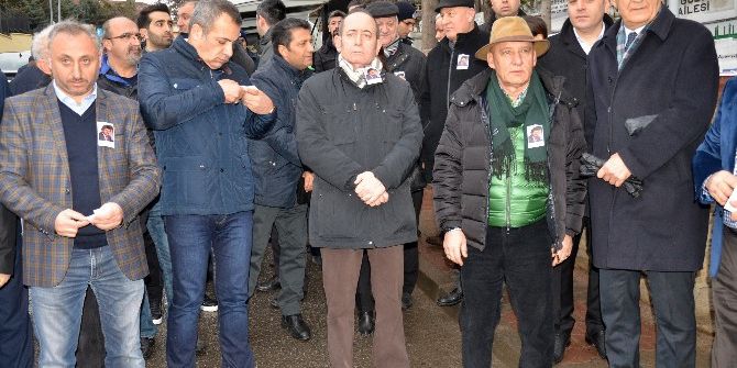 Adnan Kahveci Kabri Başında Anıldı