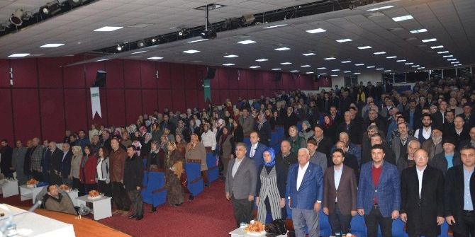 Gülay Samancı’dan Ereğli’de Konferans