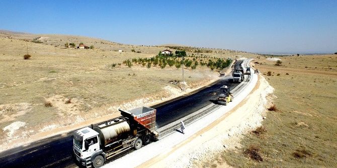 Büyükşehir Belediyesi 2016 Yılında 923 Km Yolu Asfaltladı