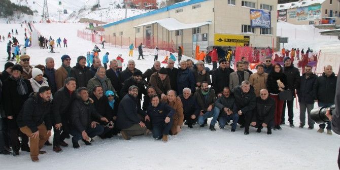 Tgk’na Bağlı Federasyon Ve Cemiyet Başkanları Büyükşehir Belediyesi Ve Dagc’nin Ev Sahipliğinde Erzurum’da Biraraya Geldi