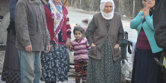 Çakmakla Oyun Evi Yaktı