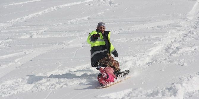 Rize’de Kayak Şenliği