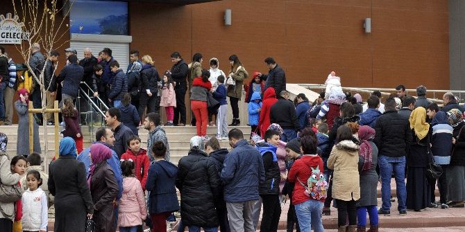 Antalya’da Teleferiğe Vatandaşlardan Büyük İlgi