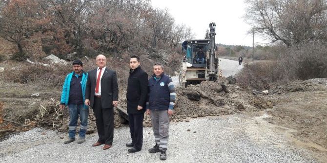 Kırkağaç’ta Menfezler Yenileniyor