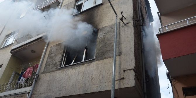 Fatsa’da Daire Yangını