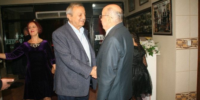 Devrekli Sanat Duayeni 60. Yılında Sevenleri İle Bir Ara Geldi