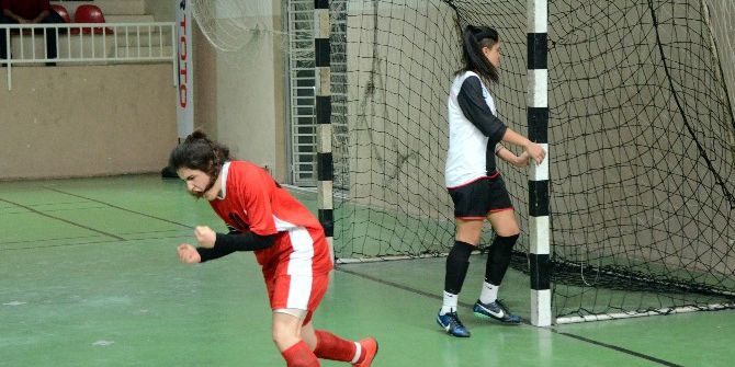 Kadınlar Futsal Şampiyonasında Milli Takım Heyecanı