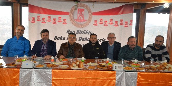 Başkan Yağcı Futboldaki Temsilcilerle Kahvaltıda Buluştu