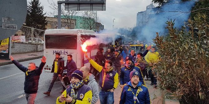 Fenerbahçeli Taraftarlar, Vodafone Arena’da