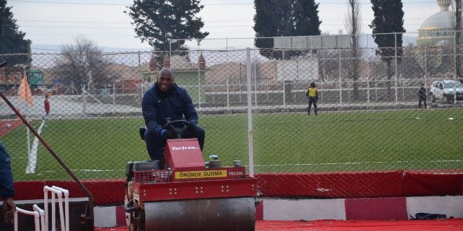 Golcü Bekamenga’dan Göztepe Defansına Silindirli Uyarı