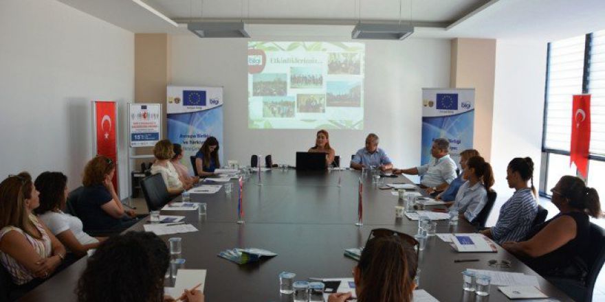 Kadınların İş Dünyasındaki Rolü Adlı Seminer Gerçekleştirildi