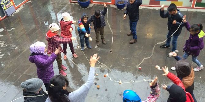 Eski Oyun Ve Oyuncaklar Yeniden Canlanıyor