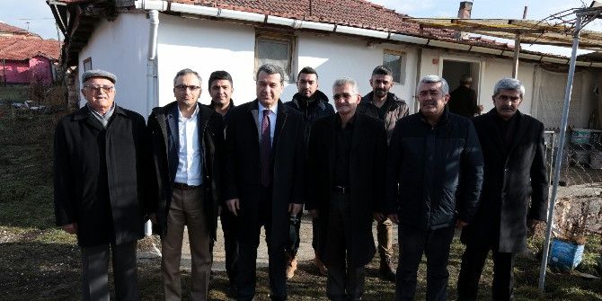 Vali Çelik, Sarısungur Mahallesi’ni Ziyaret Etti