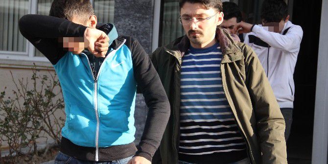 Ayakkabı Hırsızlığı Zanlıları Yakalandı