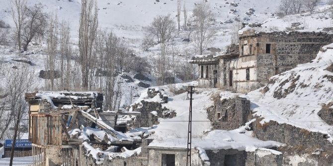 Tarihi Ahmet Tevfik Paşa Konağı İle Kars Evleri Osmanlı Projesi Dışında Mı Kalacak?