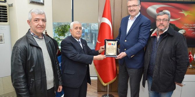 Bosna Derneği’nden Özkan’a Ziyaret