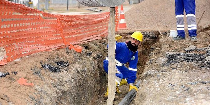 Çöşnük Mahallesinin İçme Suyu Altyapısı Yenilendi