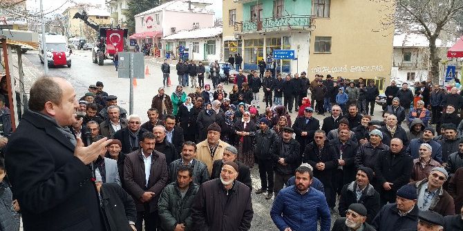 Ak Parti Çorum İl Başkanı Mehmet Karadağ;
