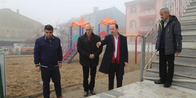 Edirne Belediye Başkanı Gürkan, Parklarda İncelemelerde Bulundu