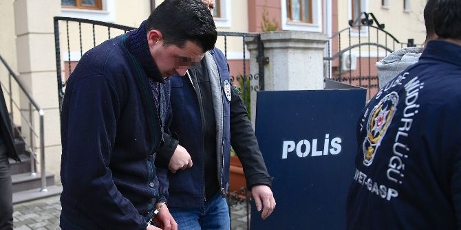 Afjet Afyonspor’un Takım Otobüsüne Saldıran 5 Şahıs Adliyeye Sevk Edildi