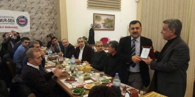 Çevre Ve Şehircilik Müdürü Onhan’a Veda Yemeği