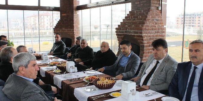 Afyonlu Minibüsçüler Referandumda “Evet” Diyecek