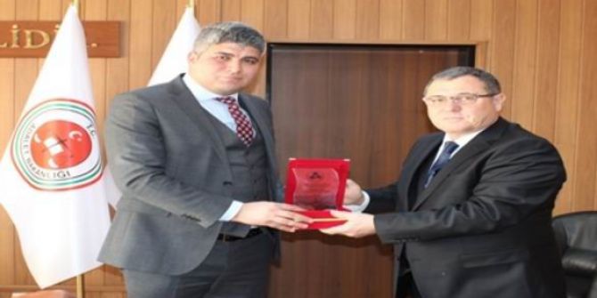 Gümrük Ve Ticaret Bölge Müdürü Dara, Doğubayazıt Cumhuriyet Başsavcısı Yılmaz’ı Ziyaret Etti