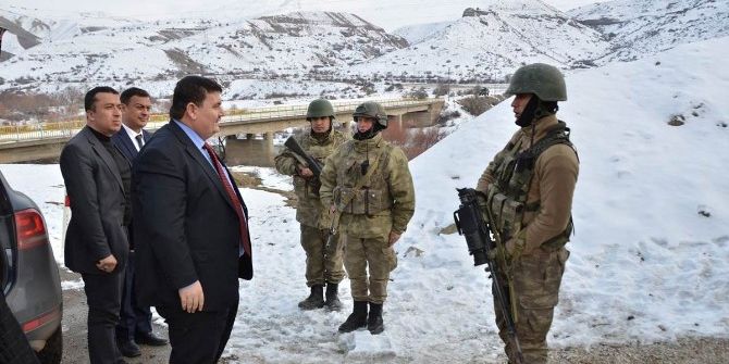 Vali Arslantaş, Jandarma Kontrol Noktasını Denetledi