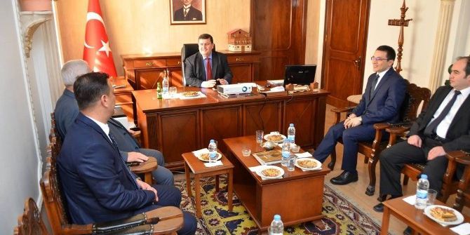 Vali Arslantaş, Kemaliye İlçesinde İncelemelerde Bulundu