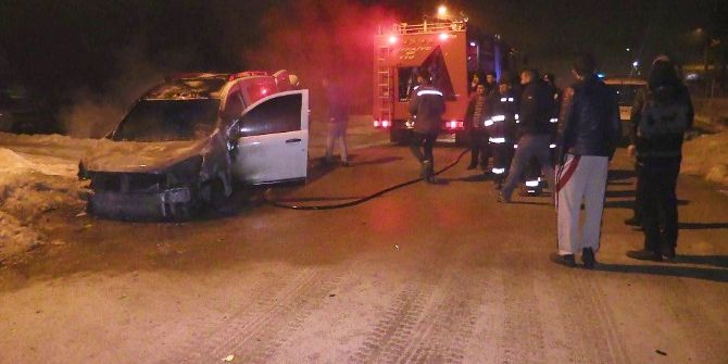 Konya’da İki Araç Kundaklandı