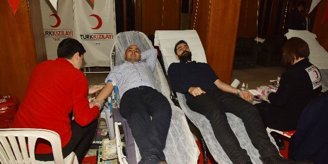 Büyükşehir Personelinden Kan Ve Kök Hücre Bağışı