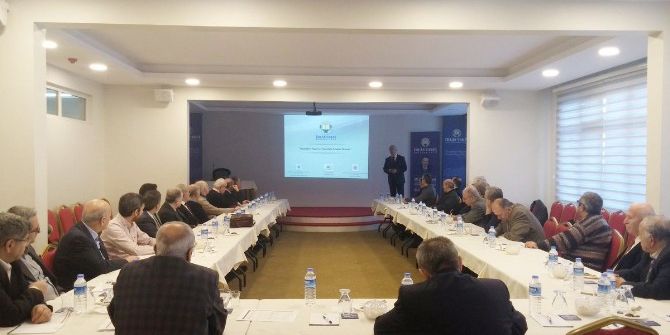 Akademisyenler İhlas Vakfı’nda Buluştu