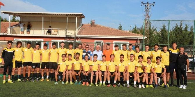 Tekirdağspor U17 Kategorisinde Namağlup Şampiyon Oldu