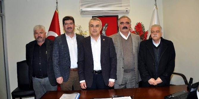 Ak Parti’li Savaş; “Evetin İçi Dolu, Hayırın İçi Boş”