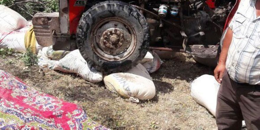 Çorum’da Traktör Devrildi : 1 Ölü, 2 Yaralı