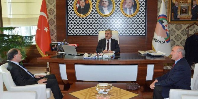 Başkan Baran, Sgk İzmit Müdürünü Ağırladı