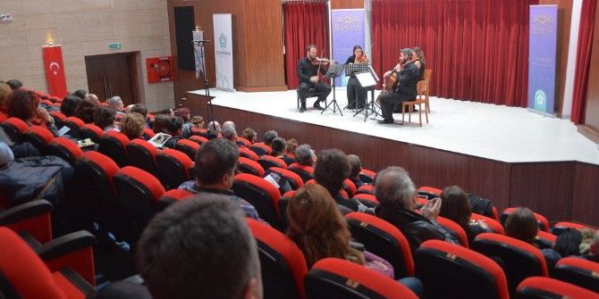 Süleymanpaşa’da Klasik Müzik Rüzgarı Semplice Quartet İle Esti